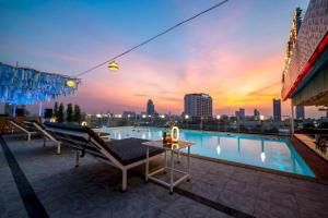 Sunday JA Plus Hotel - 5hvězdičkové hotely ve městě Pattaya Central