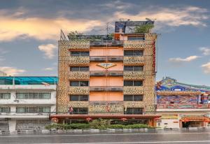 Collection O Diamond House Khaosan