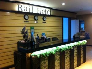 Capital O Rail Hotel