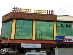 Capital O Rail Hotel