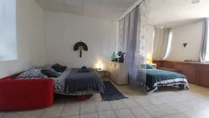 Espace 4 personne , wifi ,parking - Les Abrets