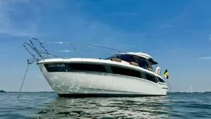 Huswell - Bateau Coco luxury yacht stay in Antwerp - Калмтхаут