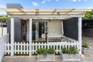 Hartenbos Breakaway - LightHouse Cottage