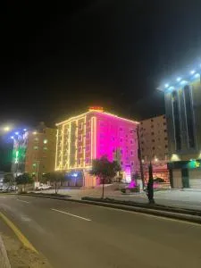 فندق وشقق ليالي الاحلام للشقق المخدومه - Bū Khayr