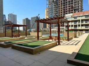 Modern & Stylish Studio Retreat