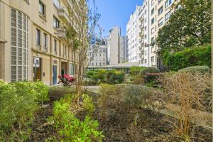 Branly - Franco Russe 1bdr BYour Home