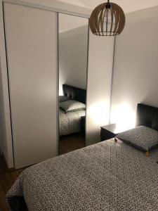 APPARTEMENT F3 BOX Vélo Moto Centre historique