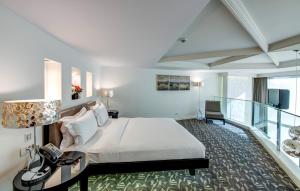 Duplex Grand Suite with City View room in The Elysium Taksim