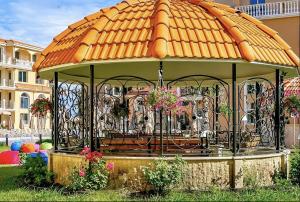 Beach Front Luxury Apartment