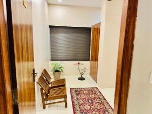 Hotel Gaur Heritage Inn