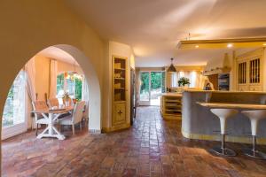 Villas Charming Villa 18 guest with Pool at near Cannes : photos des chambres