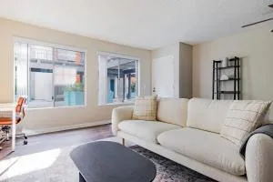 Blueground Glendale pool AC nr Americana LAX-1319 - 格伦代尔