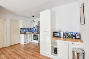 Appart 3 ch avec balcon à la Joliette