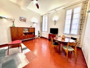 B OT Maison Barillerie - Old Town - Promenade des