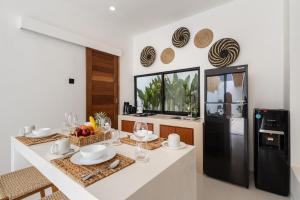 NEW I Tropical Berawa 2BR villa