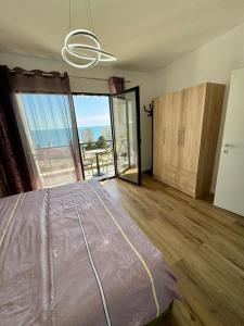 Adriatic Suite 301 Elevated Marina & Seaview Retreat