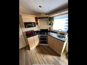6 berth Waterside Ingoldmells Skegness J4 Santanavan 10
