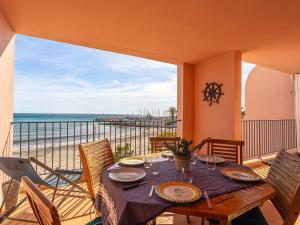 Apartment Baie des Lecques by Interhome