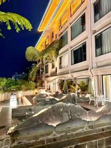 Yue Xin Yuan Spa Resort