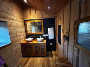 Maisons de vacances Maison de campagne atypique a Tence : photos des chambres