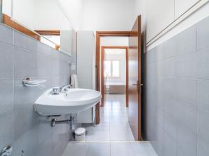 Holiday Home Borghi Piscina by Interhome img15