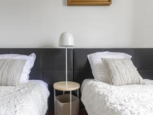 Maisons de vacances Holiday Home Le Mas de Gattieres by Interhome : photos des chambres