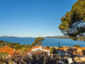 Villa Le Provençal by Interhome - Le Pradet