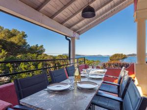 Villa Le Provençal by Interhome