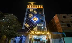 Hotel Abhi Suites - Bāpatla