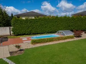 Villa Pool & Garden Villa by Interhome - Předboj