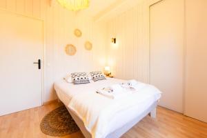 Villas VILLA ALHENA a Lege Bourg : photos des chambres