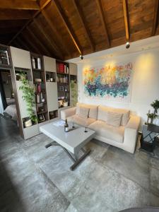 One&Lux Gran Poder - Modern loft with Private Pool and Terrace