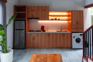 Outerphi Suweta Ubud