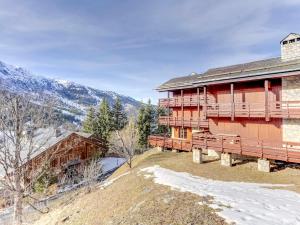 Grand duplex 4 chambres, 4 sdb, sur les pistes avec terrasse - jusquà 8 pers - FR-1-411-764