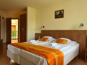 Standard Double or Twin Room room in Aqua Therm Hotel