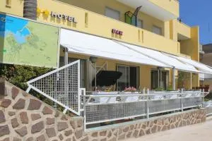 Hotel Pietra Verde - 朱尔迪尼亚诺