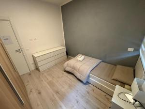 Apartment -B by Homes in Ancona