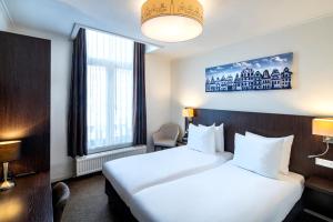 Twin Room room in Hotel Nes