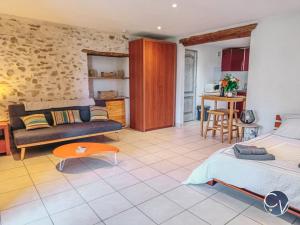 Appartements Studio en Ardeche, calme et nature au rendez-vous : photos des chambres