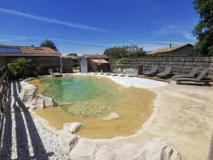 Villa avec son Lodge - Piscine Lagune - 10 personnes - Linxe