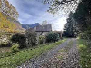 Appartements Chalet de Montagne avec Parking a Cauterets - FR-1-812-123 : photos des chambres