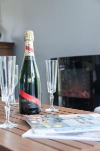 Maisons de vacances GRAIN DE SEL - Maison de plein pied 100m de la mer : photos des chambres