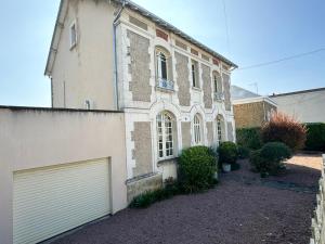 Villas La Villa Camille - vue sur le Thouet BY PRIMO CONCIERGERIE : photos des chambres