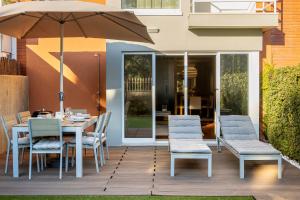 Front Beach Villa Cabedelo - 4hvězdičkové hotely ve městě Viana do Castelo