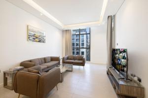Daniels 2BR at Jumeirah Garden City
