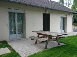 Maisons de vacances Gite 20 PMR - Confort et Accessibilite au Coeur du Parc des Volcans d-Auvergne : photos des chambres