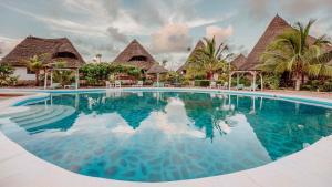 Exploreans Malaika Villas and Beach Club
