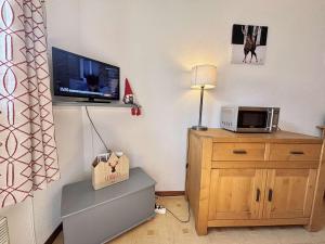 Studio cosy à Notre-Dame-de-Bellecombe, proche des pistes et commerces - 4 pers, balcon, parking - FR-1-595-25