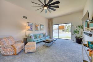 Las Flores Modern Gem