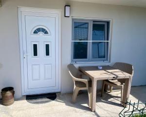 Sutomore Panorama Studio